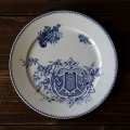 藍色デザート皿　花と紋章