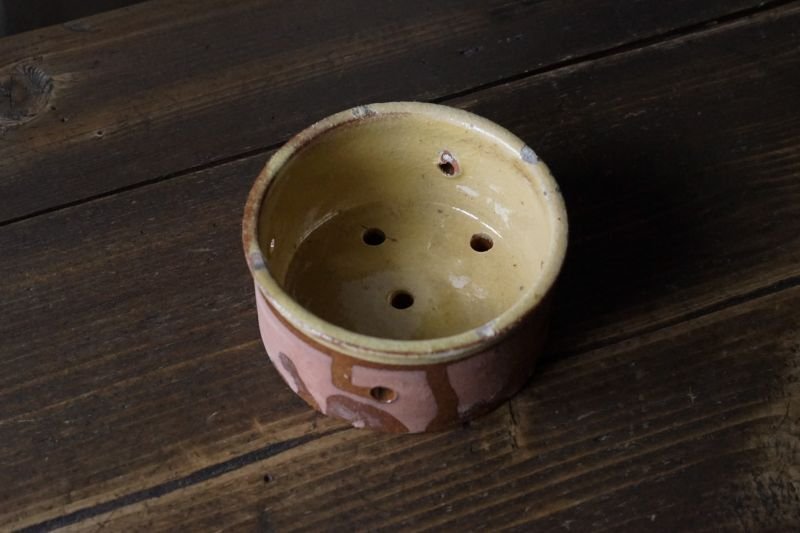 画像1: 南仏陶器　黄釉　小さな水切り　フェセル