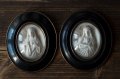 イエス・キリスト&聖母マリア　メダイヨン額装品　ペア　h14.5cm