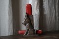 木彫りの犬 ブラシホルダー