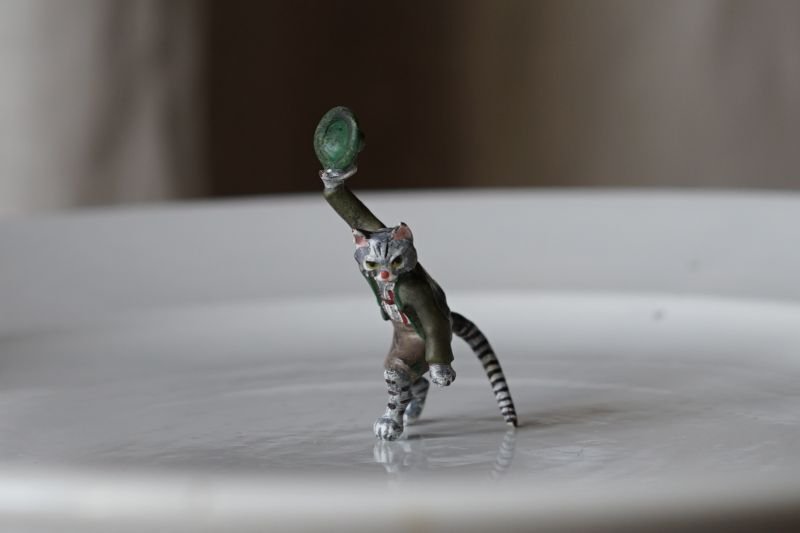 画像1: とても小さな猫フィギュリン h4.3cm