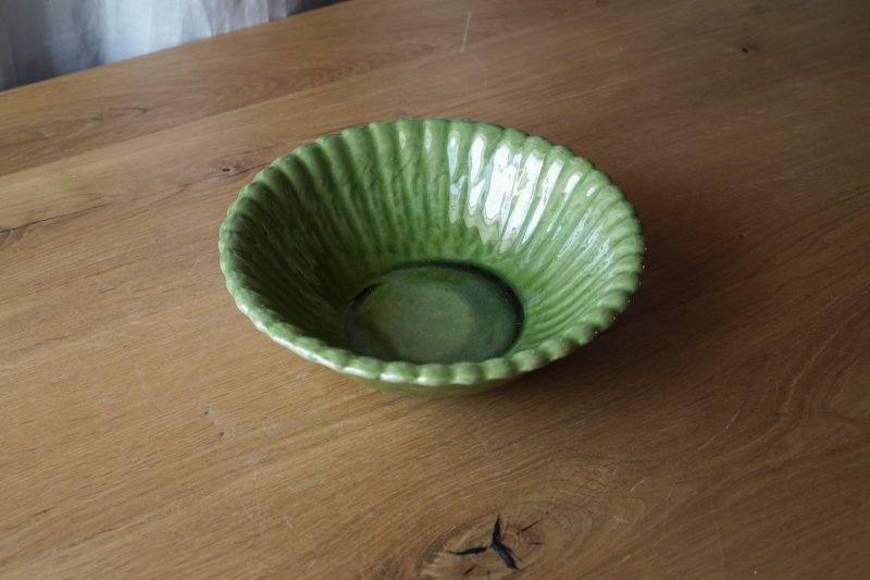 画像1: Biot 緑釉 輪花ボウル φ21cm