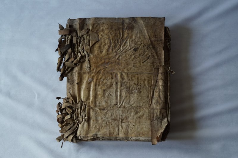 画像1: マニュスクリ 羊皮紙表紙公文書綴 1689−90年