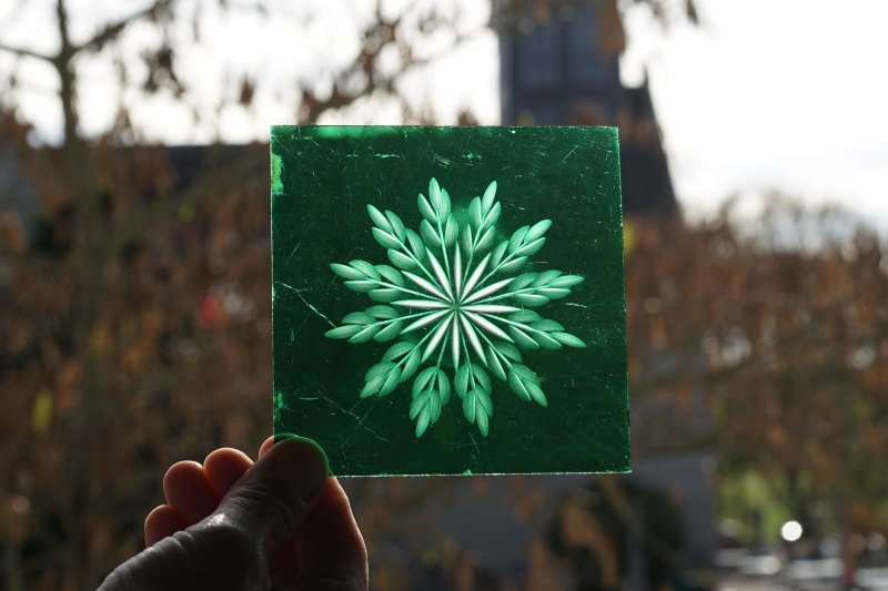 画像1: 切子ガラス　11.8×11.9cm