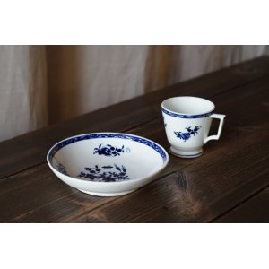 画像: Tournai 18世紀 軟質磁器 カップ&小皿