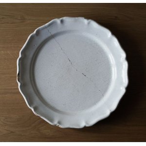 画像: キュノワール 鎹直し 花リム大皿 φ32.5cm