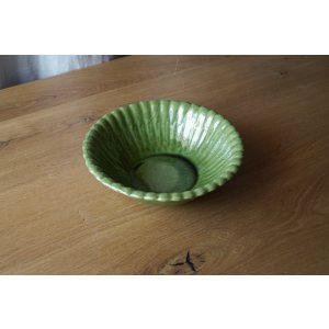 画像: Biot 緑釉 輪花ボウル φ21cm