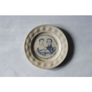 画像: ヴィクトリア女王成婚記念小皿 φ11.4cm
