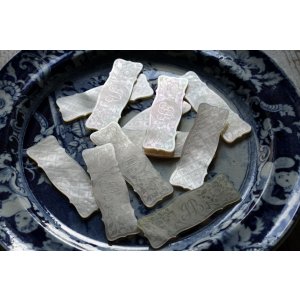 画像: 白蝶貝ゲームチップ