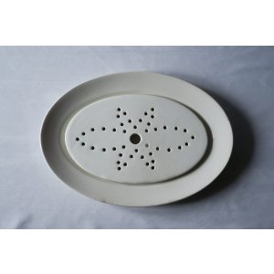 画像: Boch Frères 水切り付楕円皿 36.5cm