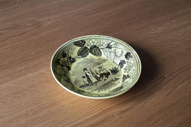 画像1: Creil 家族 グリザイユソーサー 小皿
