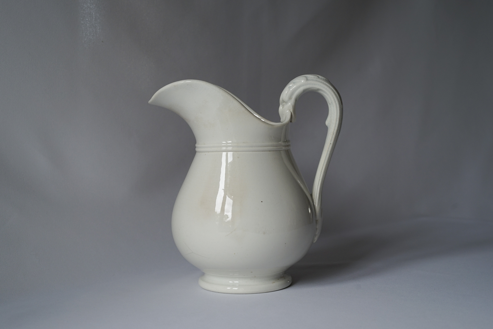 画像1: Sarreguemines 白 ピシェ h19cm